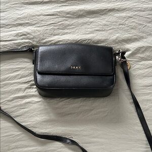 DKNY Elegant Black Crossbody Bag